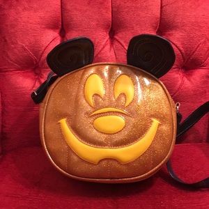 Love pain and stitches handbag